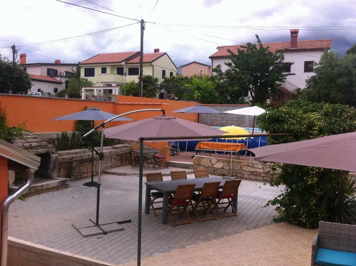 Appartement Lois Met Airco Wifi En Zwembad Novigrad Istria Chorvatsko
